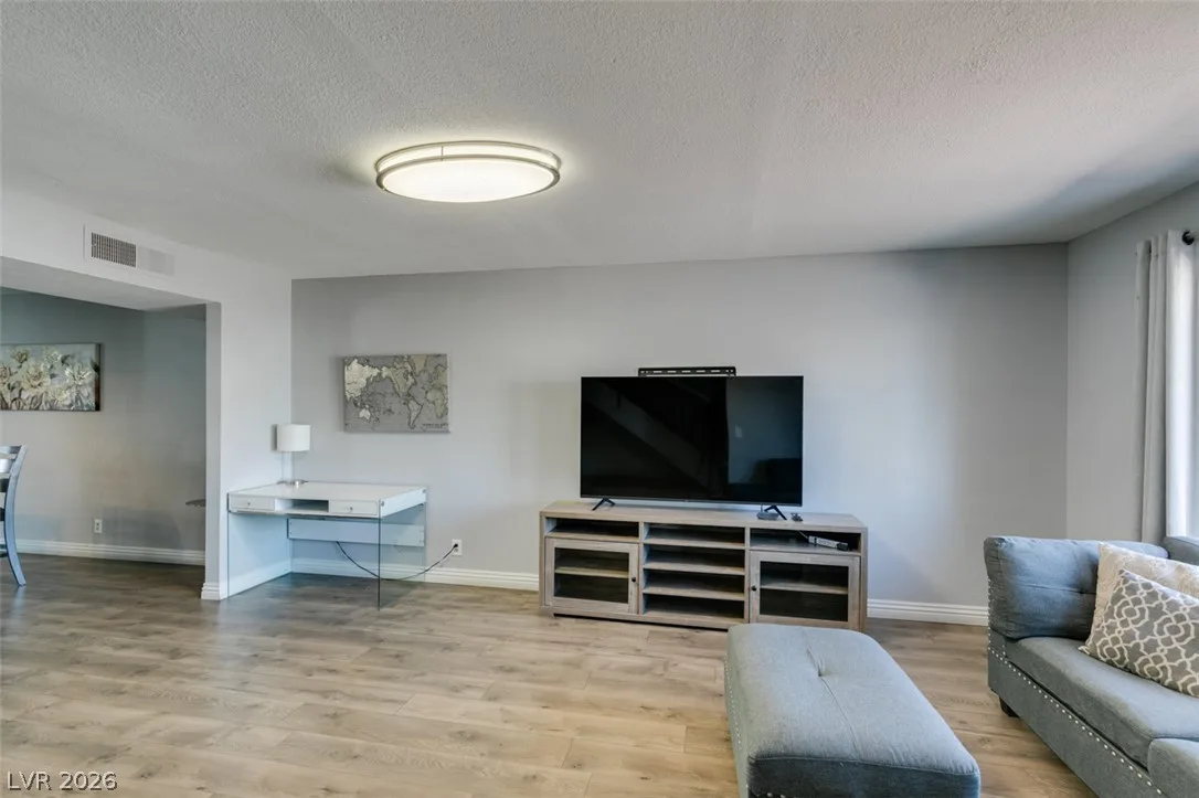 3770 Avila Street — photo 3