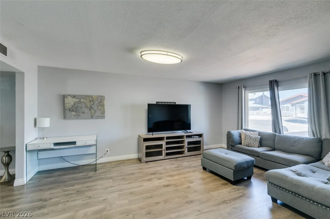 3770 Avila Street — photo 5