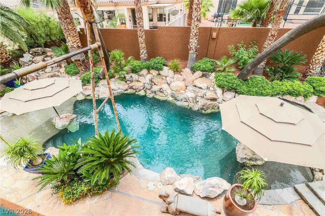 363 Highland Hills Court — photo 4