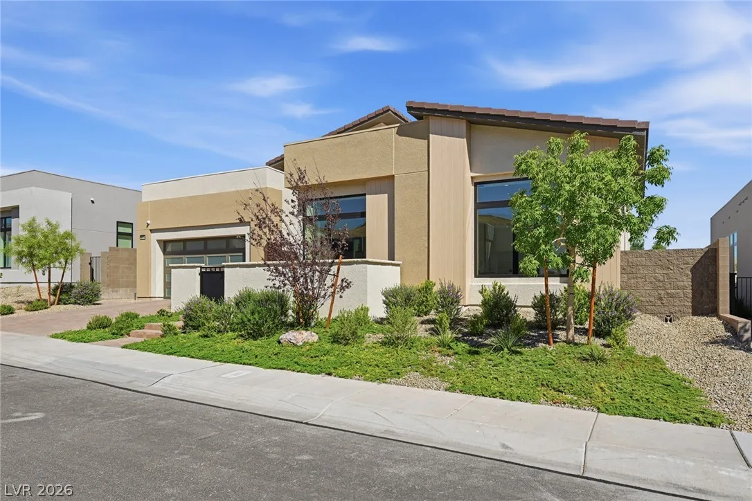 10794 Agate Cliffs Avenue — photo 4