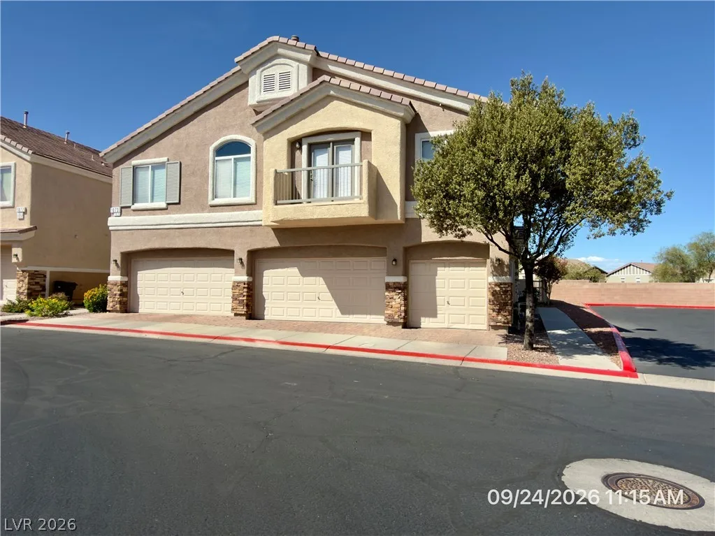1073 Pleasure Lane 101 — photo 3