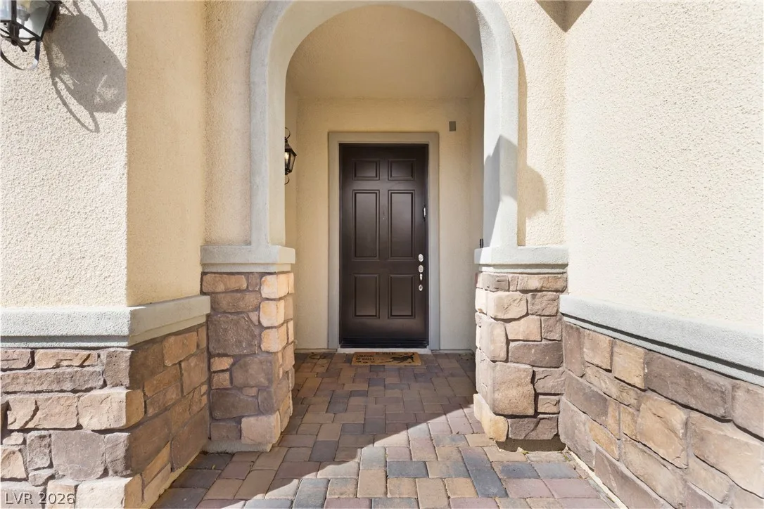 3124 Pavilio Drive — photo 2