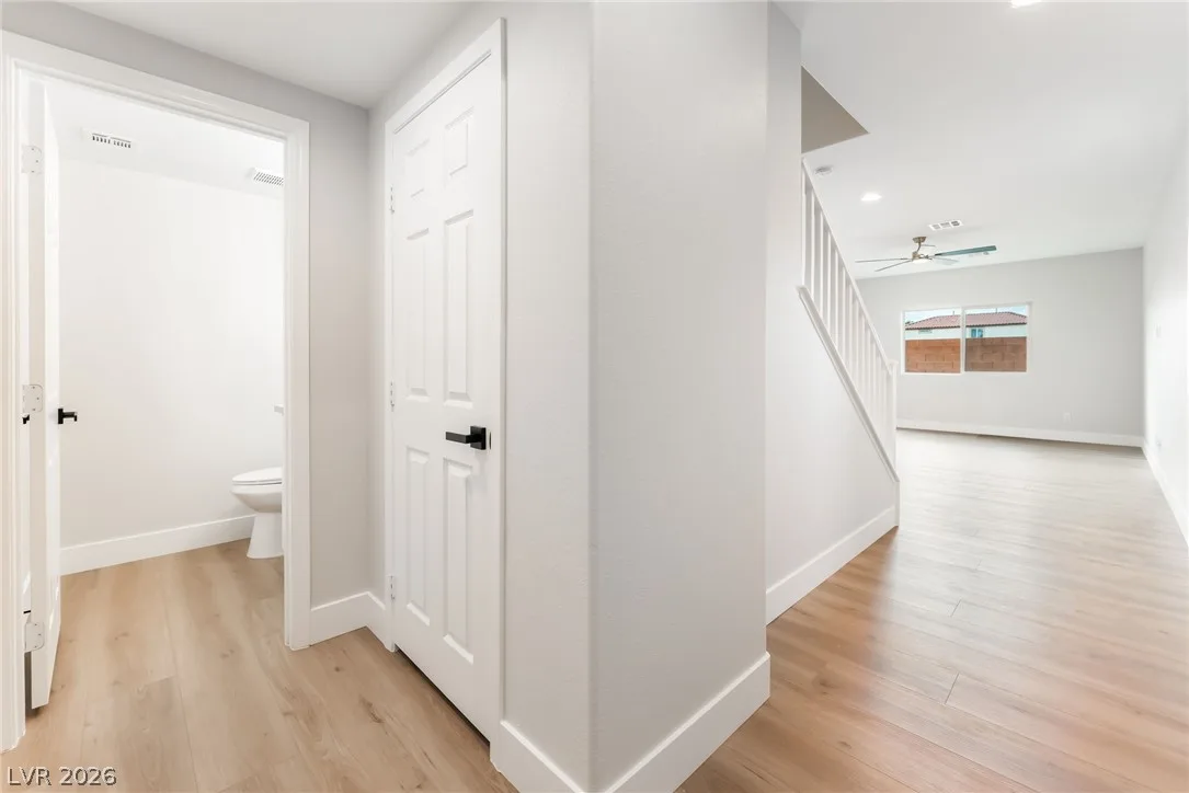 8252 Nebula Cloud Avenue — photo 5