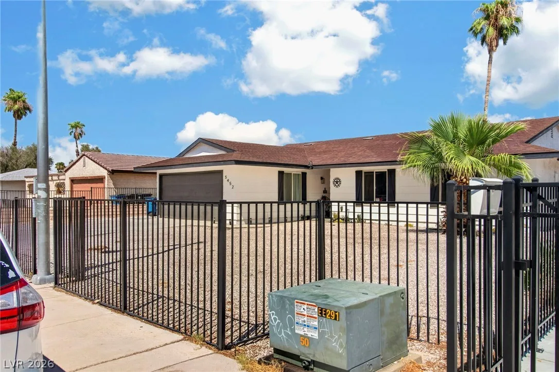 5452 Escondido Street — photo 2
