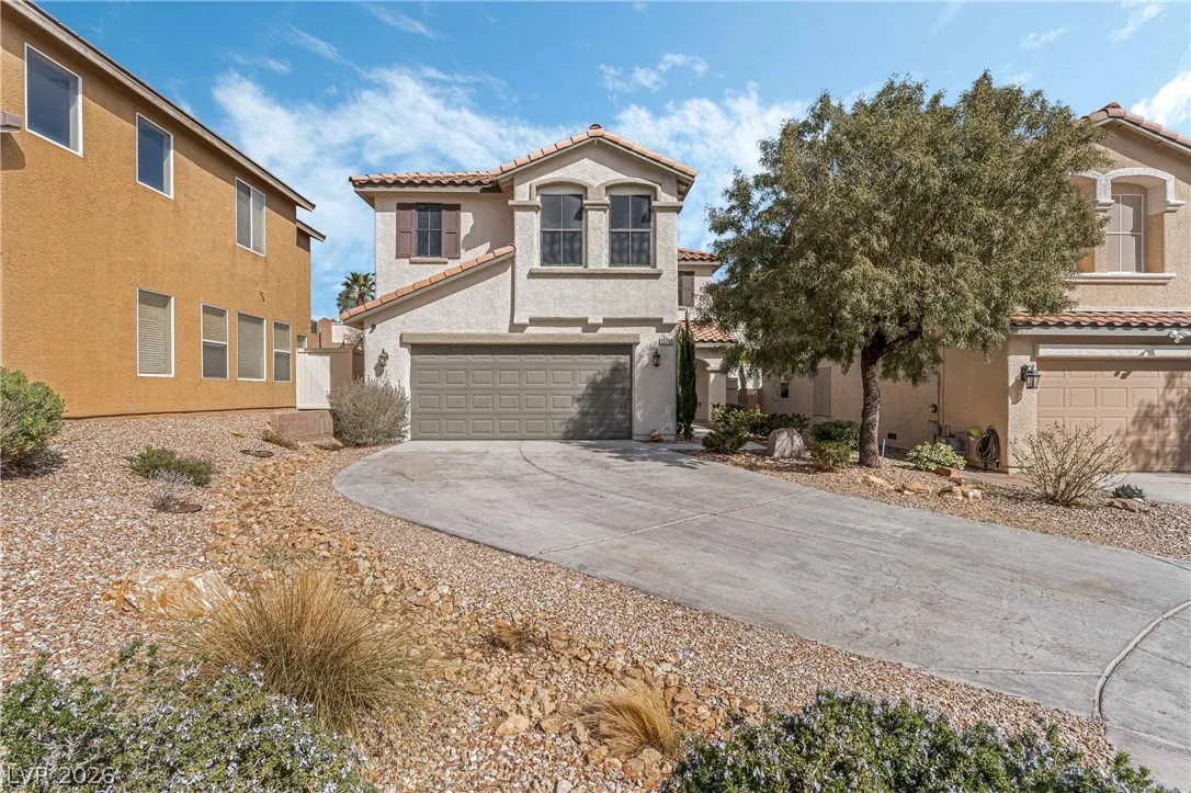 10748 CHICKASAW BEND Court — photo 1