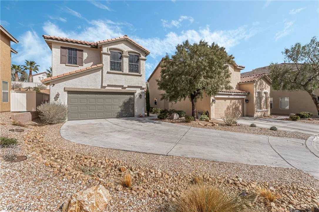 10748 CHICKASAW BEND Court — photo 2