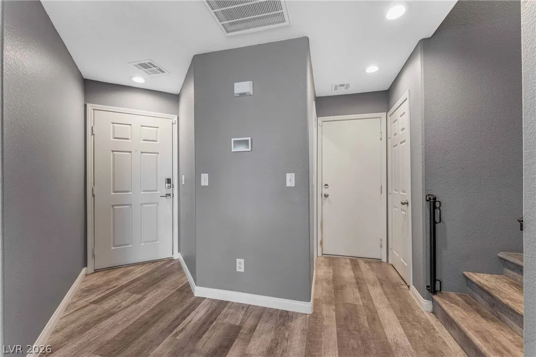 10748 CHICKASAW BEND Court — photo 5