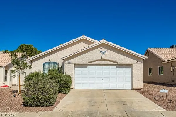 884 Cozy Valley Street — photo 2