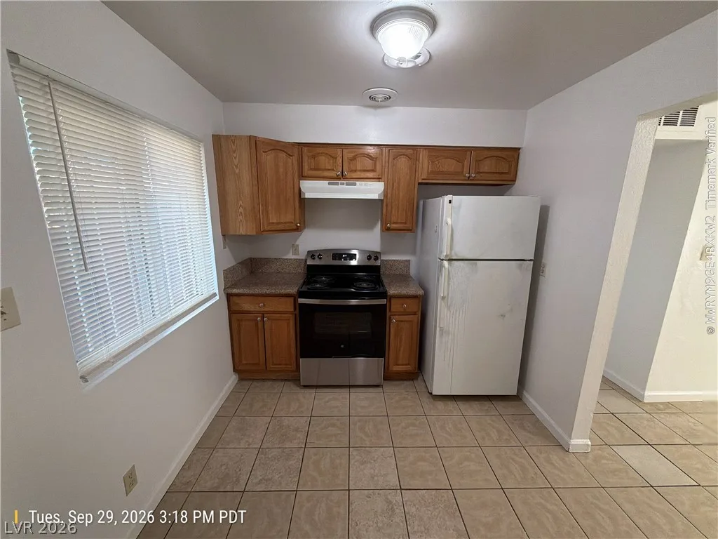 2118 Marlin Avenue 1/2 — photo 5