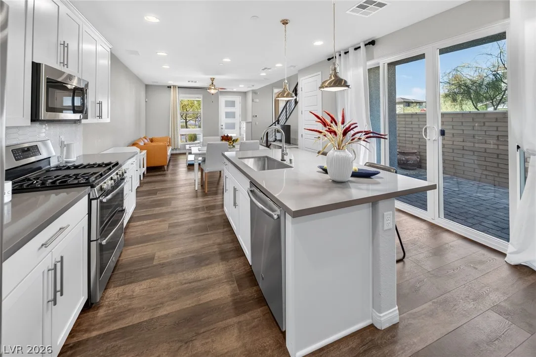 208 Alla Breve Avenue — photo 2