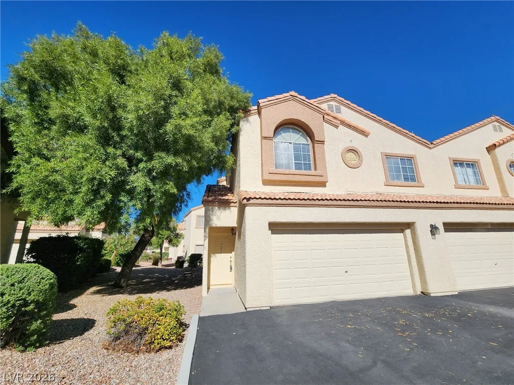 8301 Boseck Drive 237 — photo 1