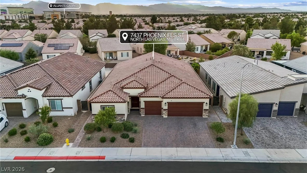 7437 Phoenix Falls Street — photo 2