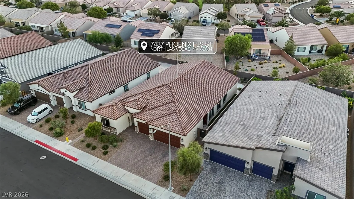 7437 Phoenix Falls Street — photo 3