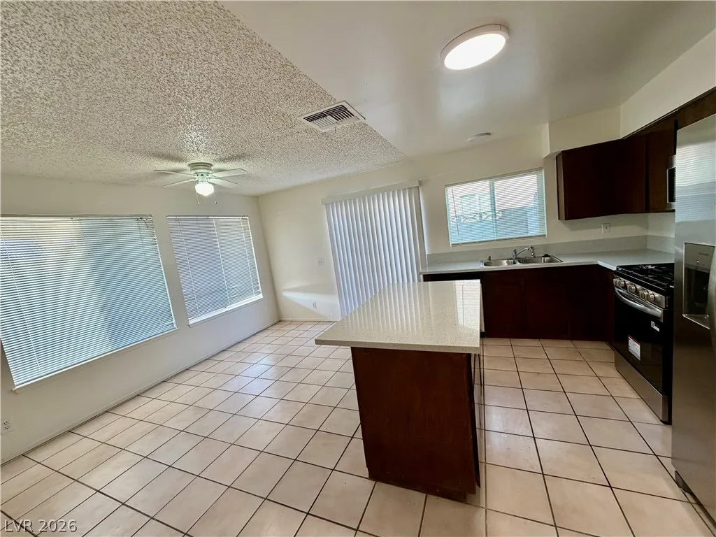 6361 Hummingbird Lane — photo 4