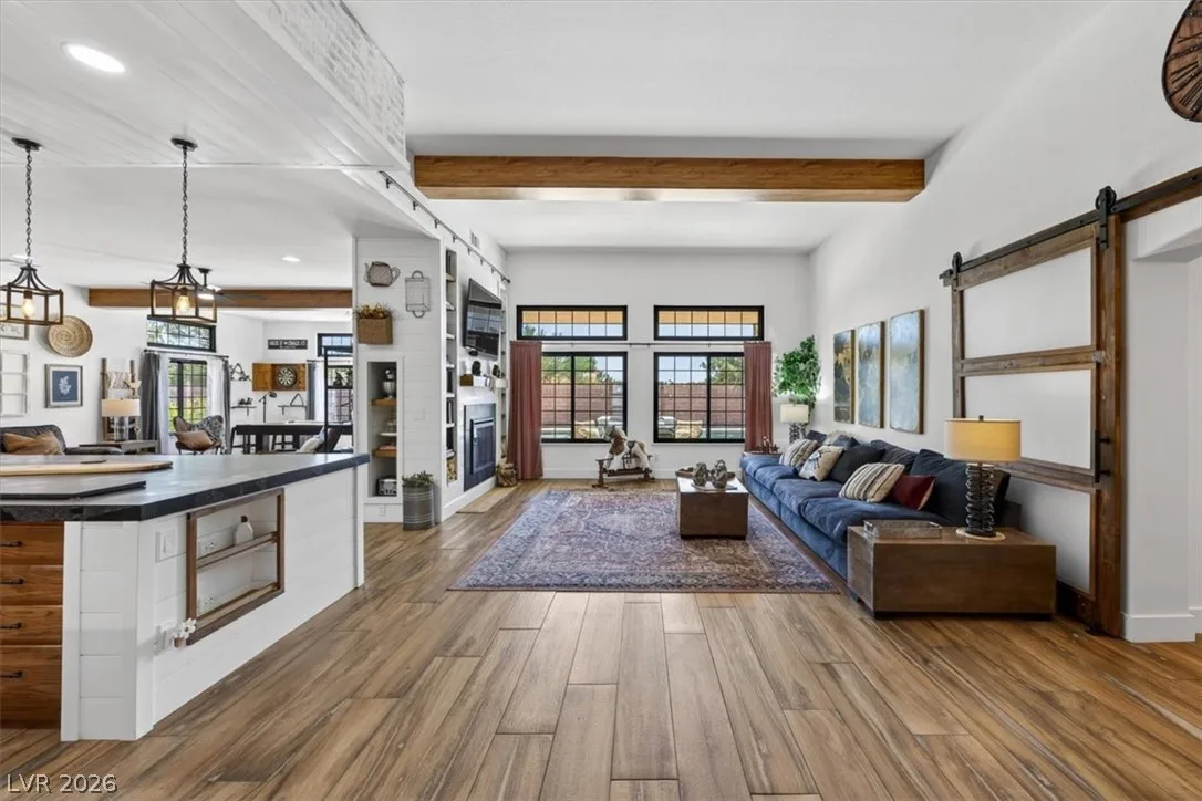 9097 Herrera Avenue — photo 4
