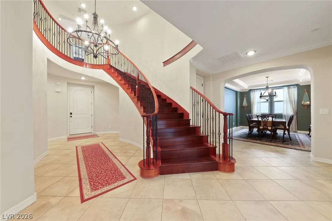 6 Benevolo Drive — photo 4