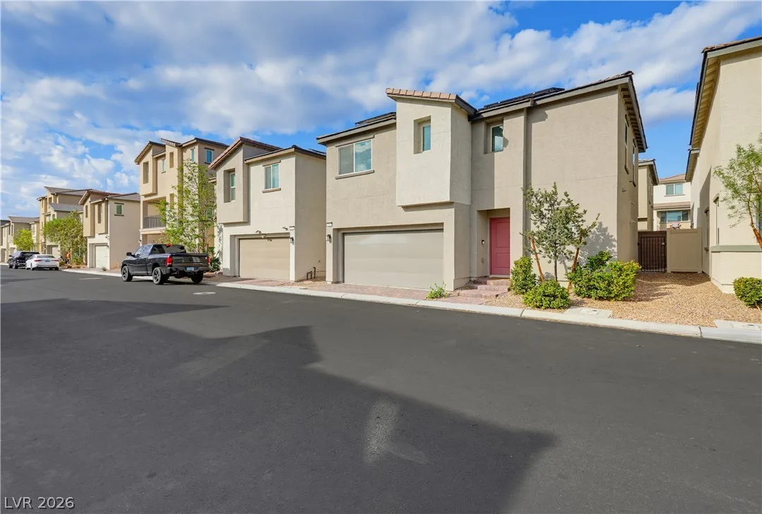 6947 Magenta Moon Street — photo 3