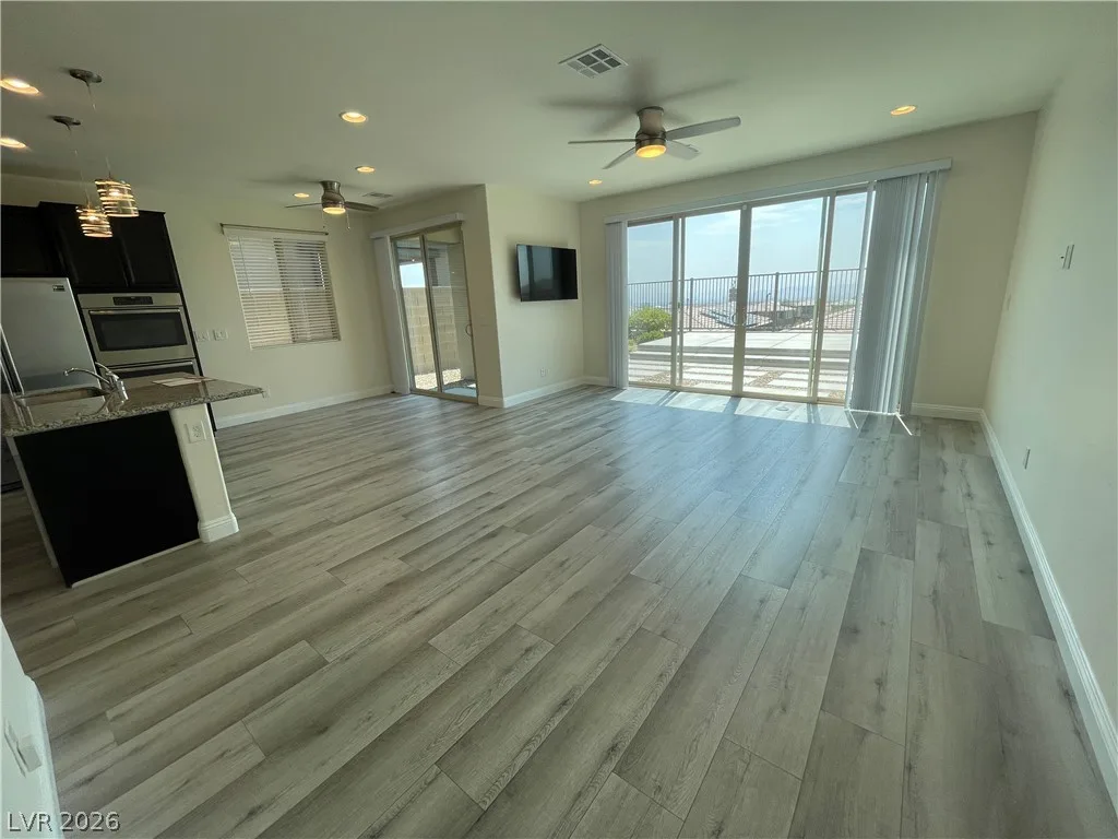 12524 Skylight View Street — photo 2