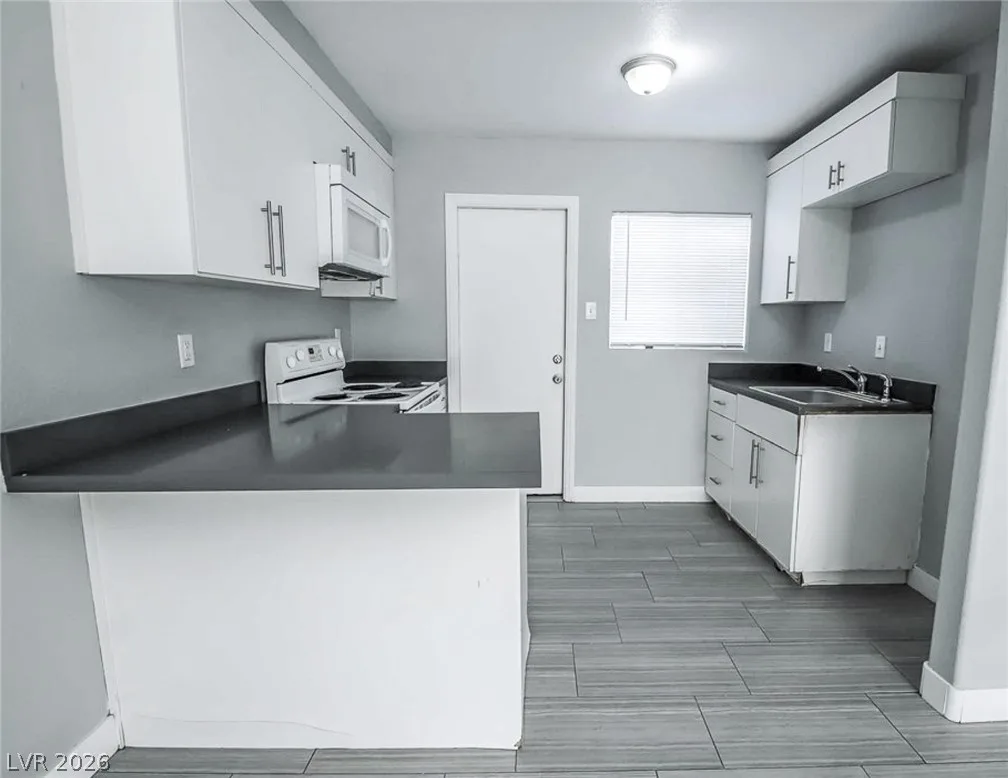 224 North 13th Street — photo 5