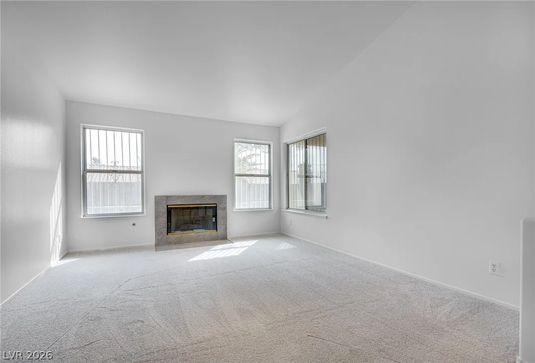 4319 Pageantry Falls Drive — photo 2