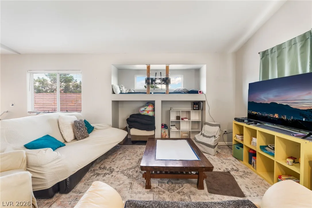 5348 Reardon Court — photo 4