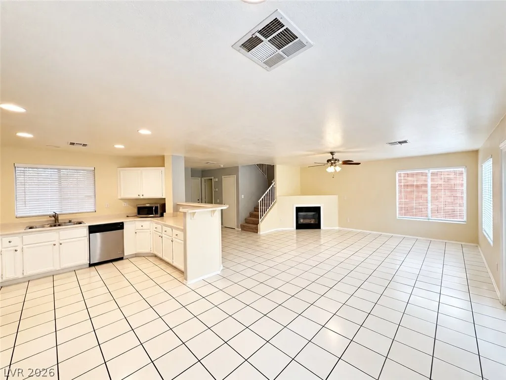 11112 Gateview Lane — photo 4