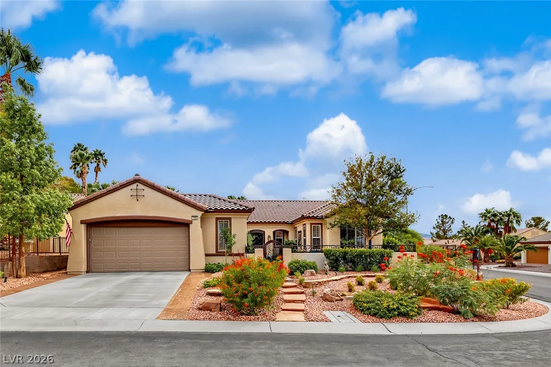 1646 Sebring Hills Drive — photo 1