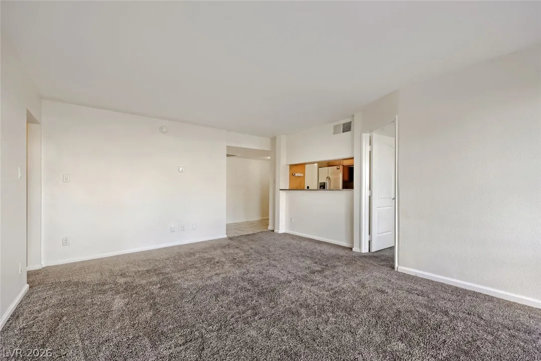 769 Oakmont Avenue 403 — photo 5