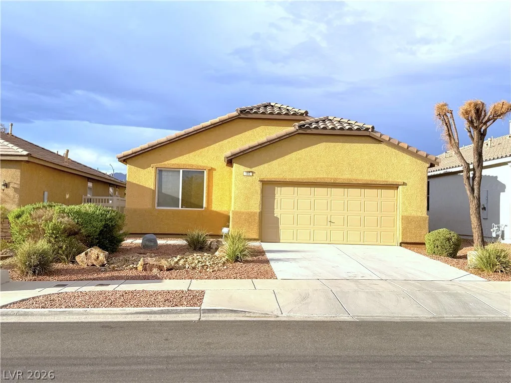 180 Flat Slate Avenue — photo 2