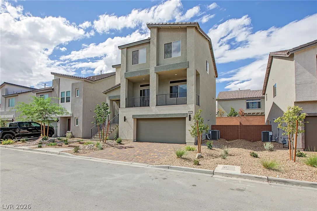 10027 Cooper Mountain Street — photo 3