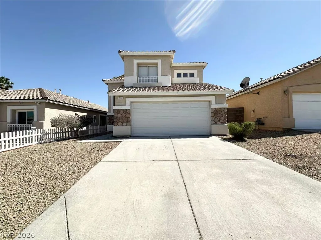 7941 BLUE BROOK Drive — photo 1