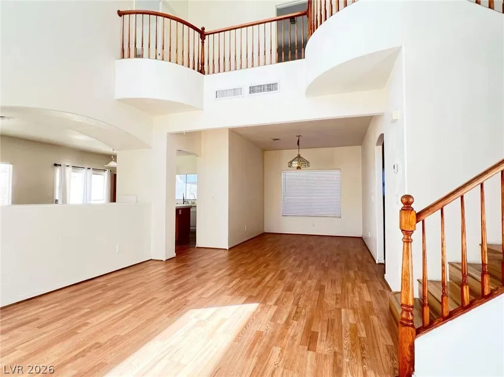 7941 BLUE BROOK Drive — photo 3