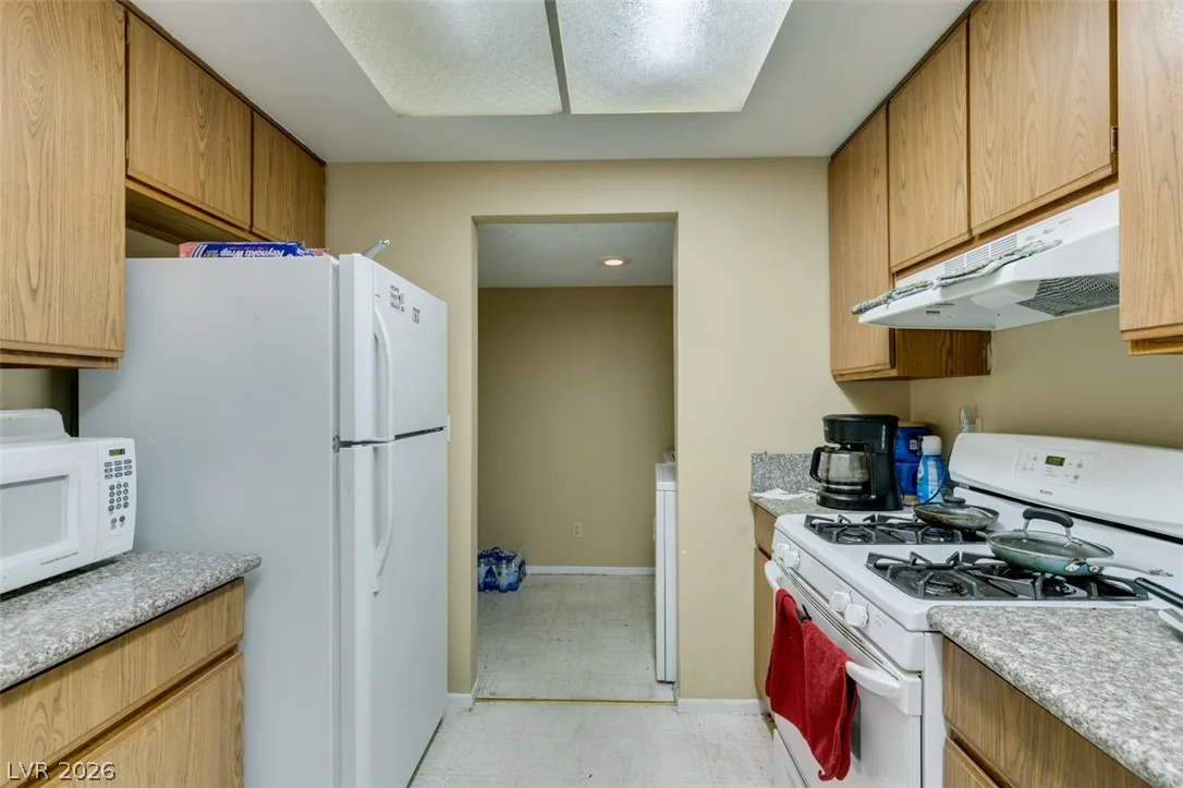 102 Boysenberry Lane — photo 5