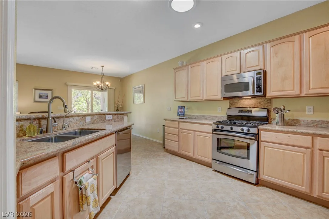 2176 Shadow Canyon Drive — photo 4
