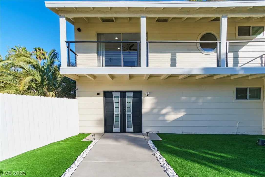 3080 Garnet Court — photo 4