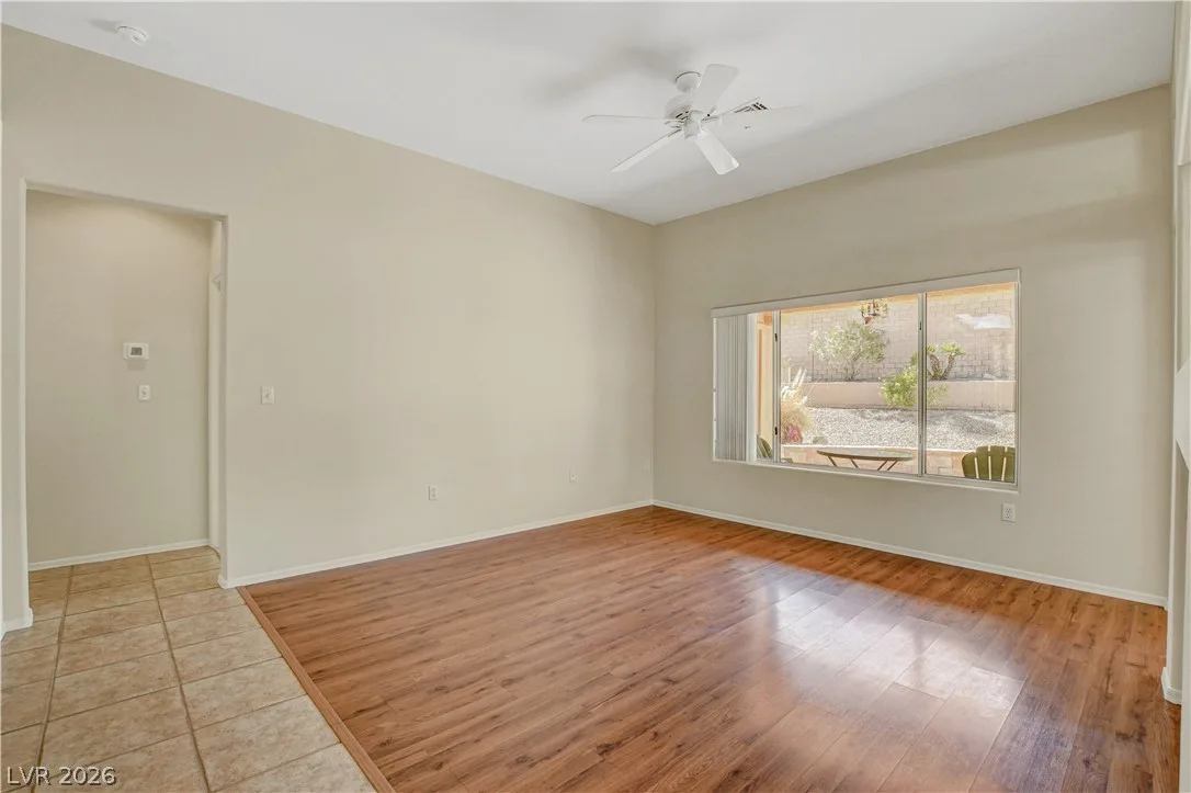 2105 Red Dawn Sky Street — photo 4