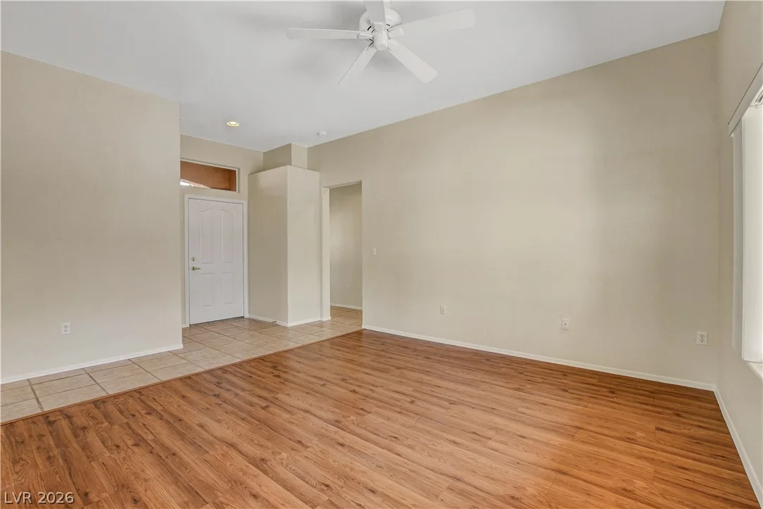 2105 Red Dawn Sky Street — photo 5