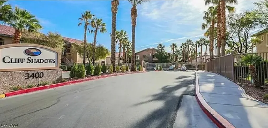 3314 Indian Shadow Street 202 — photo 1
