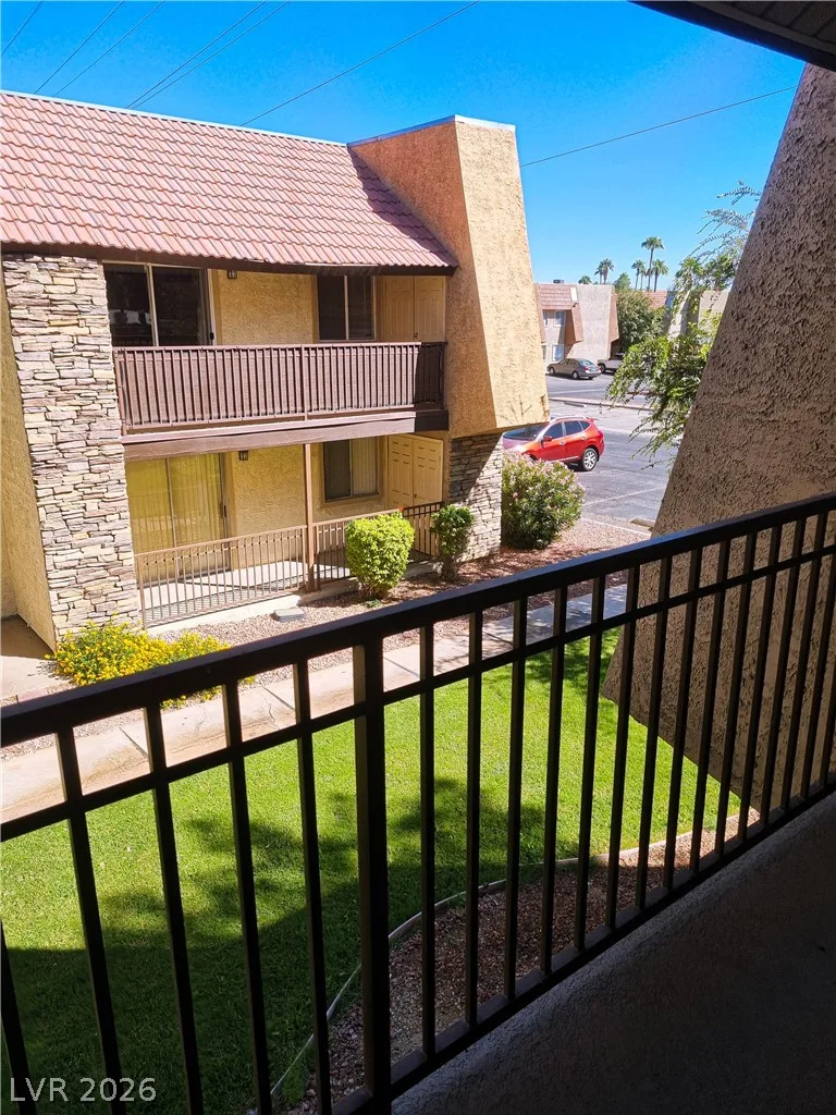 5160 Indian River Drive 346 — photo 1