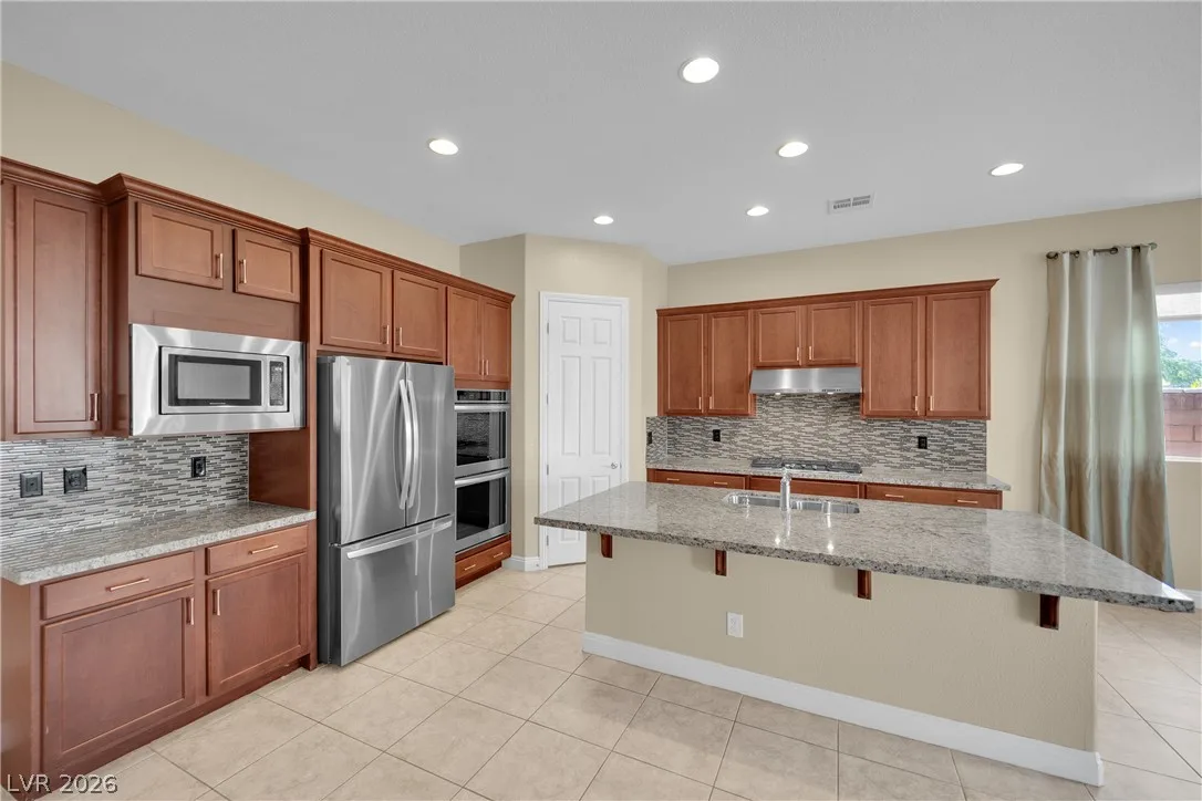 7596 Sweet Mist Avenue — photo 4