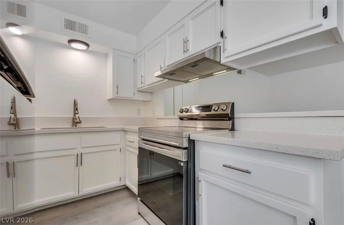 5336 Mancos Court 1 — photo 4