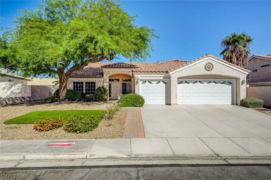 950 Denberry Way — photo 2