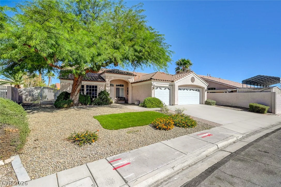 950 Denberry Way — photo 3