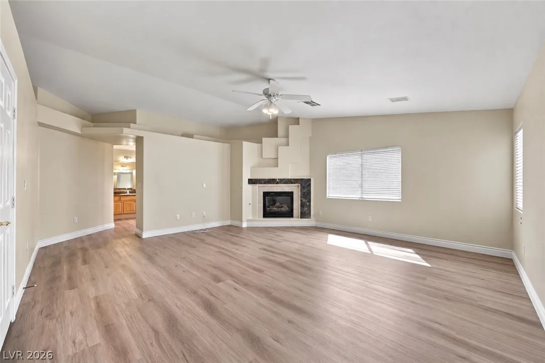 9261 Bearded Iris Avenue — photo 4