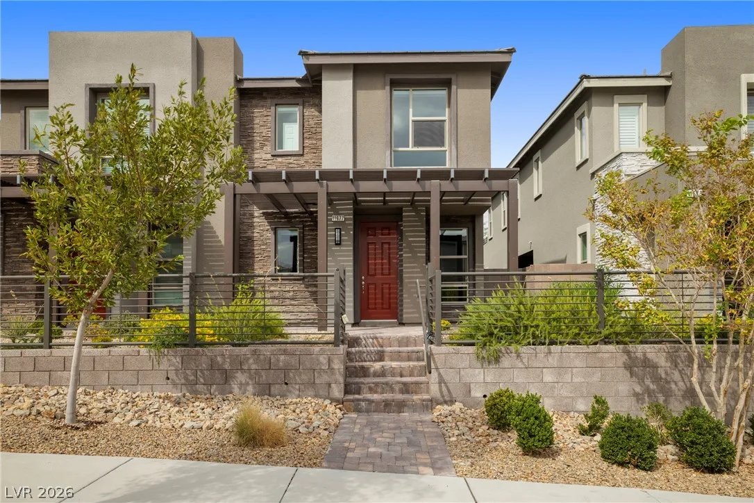 11677 Emerald Lake Avenue — photo 1