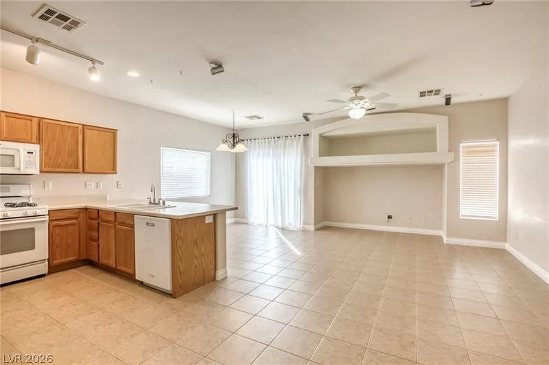 8847 Sacred Falls Avenue — photo 3