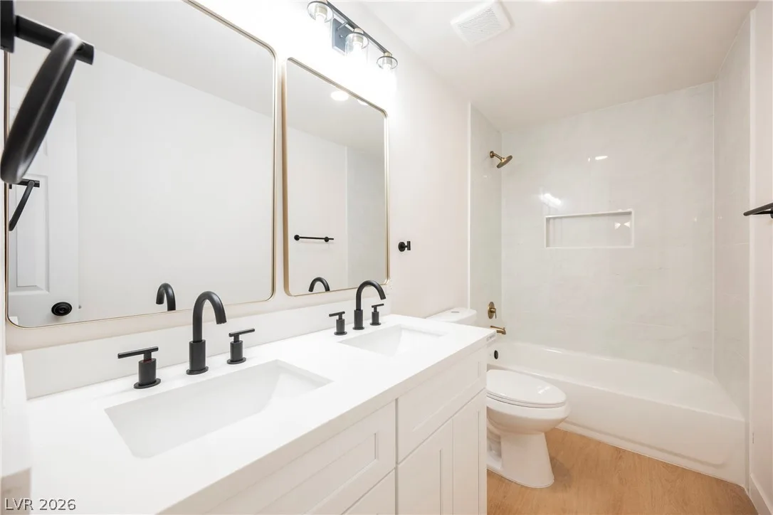 2454 Winterwood Boulevard — photo 3