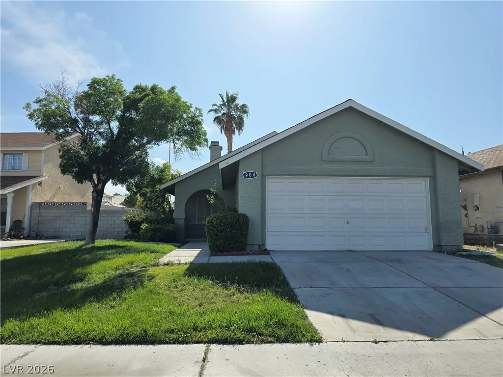 908 Coral Isle Way — photo 2