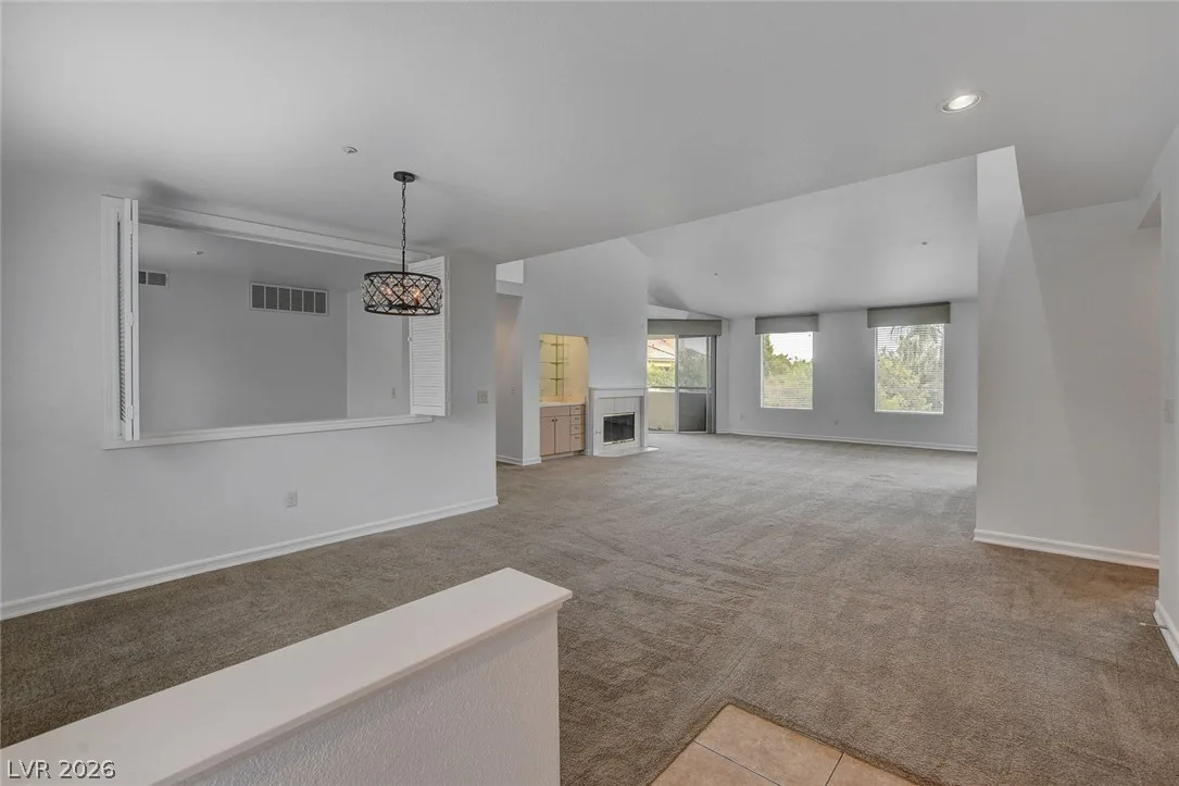 230 East Flamingo Road 404 — photo 3