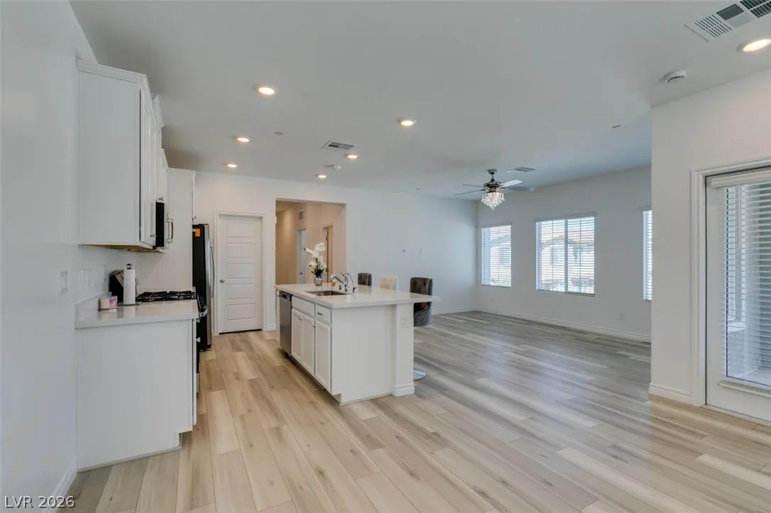 7312 North Decatur Boulevard 6 — photo 5